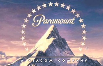 Paramount acquiert les droits du livre Au Revoir, Crazy European Chick