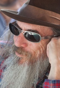 Larry Charles