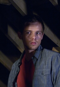 Max Thieriot