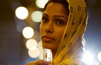 Freida Pinto dans War of the Gods