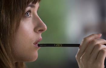 8,6 millions $ pour Fifty Shades Of Grey pour sa première soirée en salles