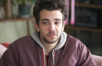 Jay Baruchel a deux projets de scénarios