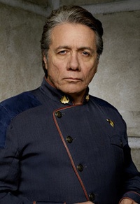 Edward James Olmos