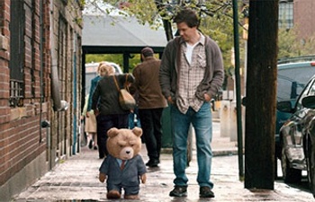 Box-office nord-américain : Ted arrive devant Magic Mike