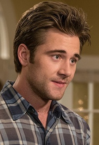 Luke Benward