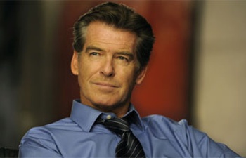 Pierce Brosnan dans The Coup