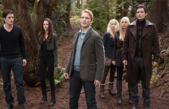 Box-office nord-américain : The Twilight Saga: Breaking Dawn Part 2 amasse 141,3 millions $