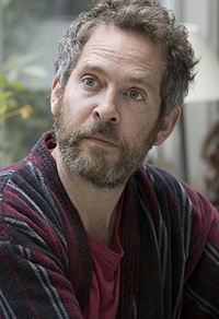 Tom Hollander