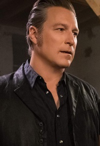 John Corbett