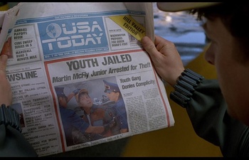 La page frontispice du USA Today rend hommage à Back to the Future 2