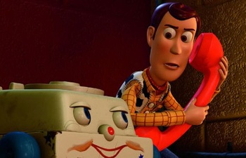 Box-office nord-américain : Toy Story 3 conserve la première place