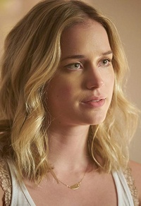 Elizabeth Lail