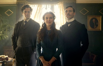 Millie Bobby Brown et Henry Cavill de retour pour Enola Holmes 2