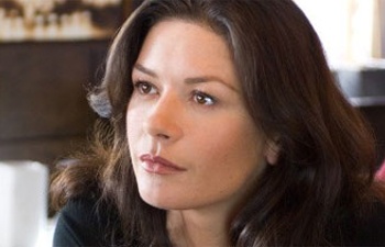 Catherine Zeta-Jones sera la vilaine de Rock of Ages