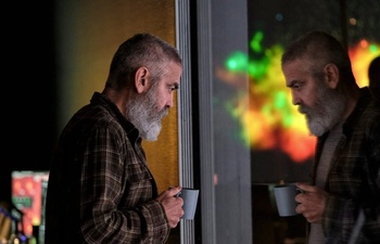 Bande-annonce : George Clooney devant et derrière la caméra pour The Midnight Sky