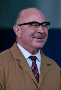 Bob Hoskins