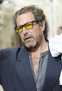 Julian Schnabel