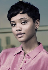 Kiersey Clemons