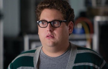 Jonah Hill devient gardien d'enfants