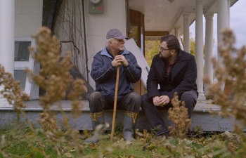 Le documentaire Les Rose bientôt offert à la maison