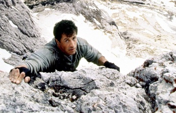 Sylvester Stallone sera de la suite de Cliffhanger