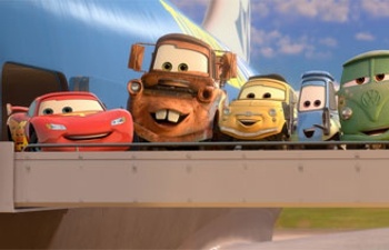 Box-office nord-américain : Cars 2 gagne la course