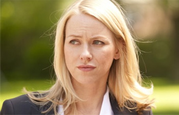 Naomi Watts sera la Princesse Diana dans Caught in Flight