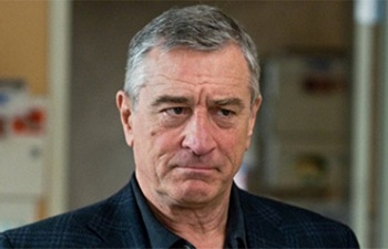 Robert De Niro et Reese Witherspoon dans The Intern