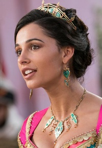 Naomi Scott