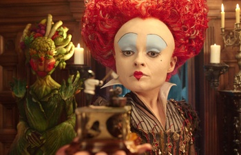 Sorties DVD : Alice Through the Looking Glass