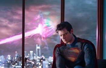 James Gunn dévoile une première image de David Corenswet en Superman