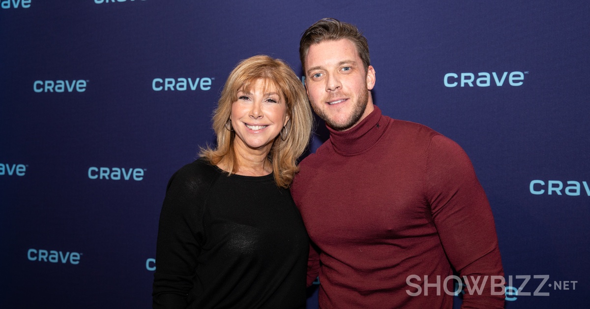 Plusieurs artistes célèbrent le lancement de Crave en français au Québec