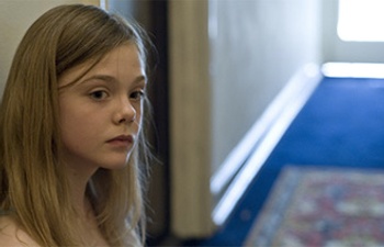 Elle Fanning dans l'adaptation de How to Talk to Girls at Parties