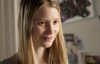 Mia Wasikowska rejoint la distribution de A View From the Bridge