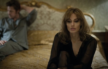 Bande-annonce de By the Sea avec Angelina Jolie et Brad Pitt