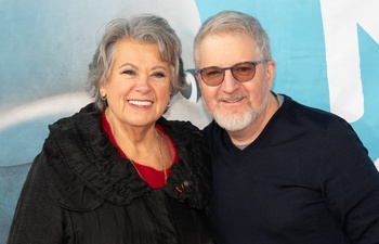 Ginette Reno, Benoît Brière et plusieurs autres sur le tapis rouge de Katak, le brave béluga