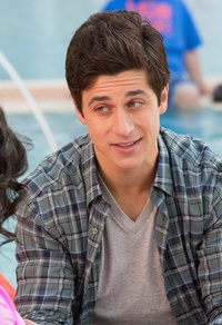 David Henrie