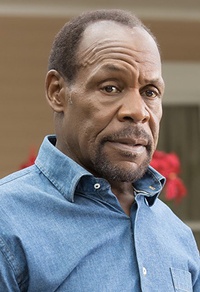 Danny Glover